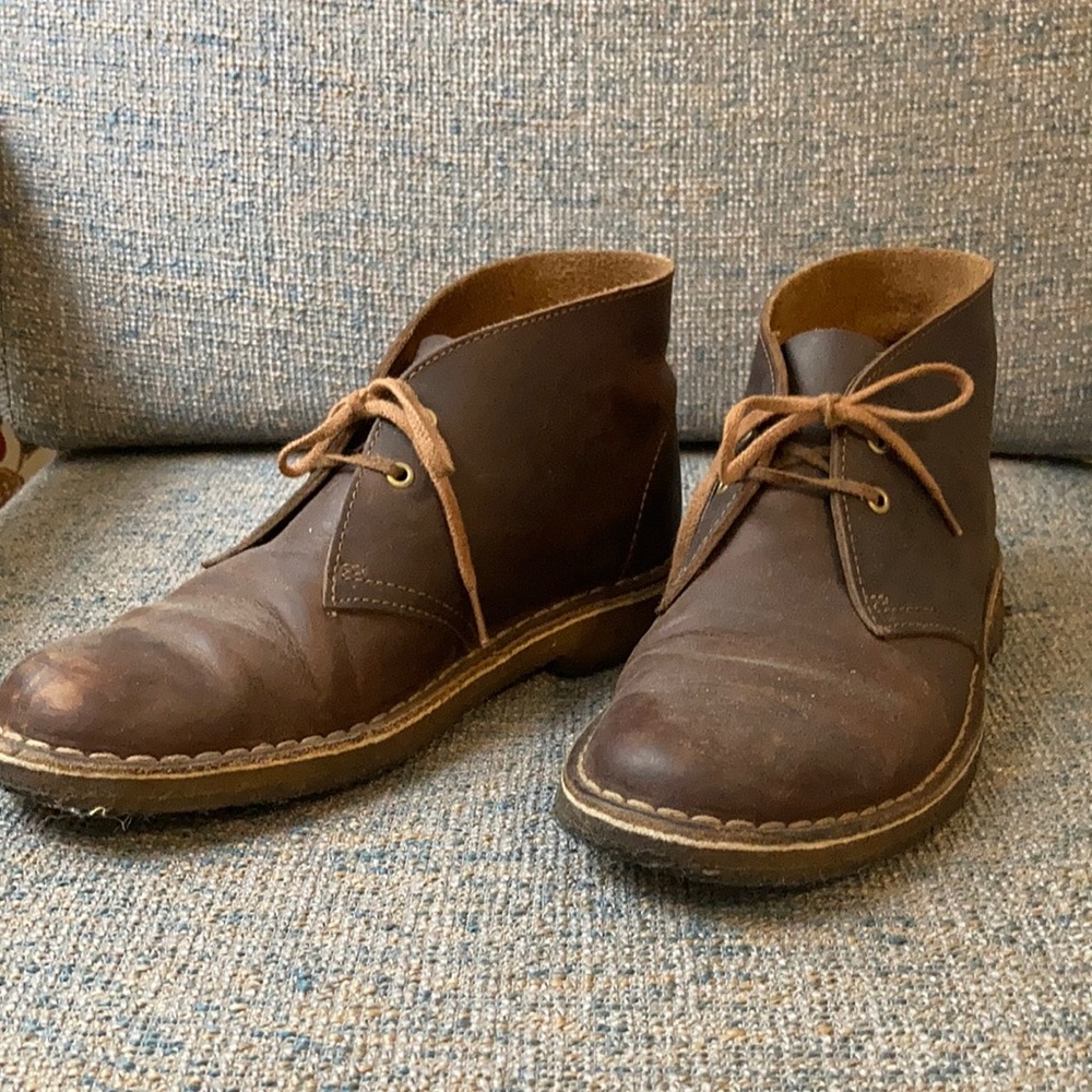 Clarks women Desert Boot